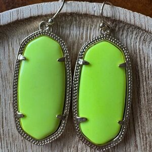 Kendra Scott Elle Earrings in Neon Yellow/Green Magnesite
